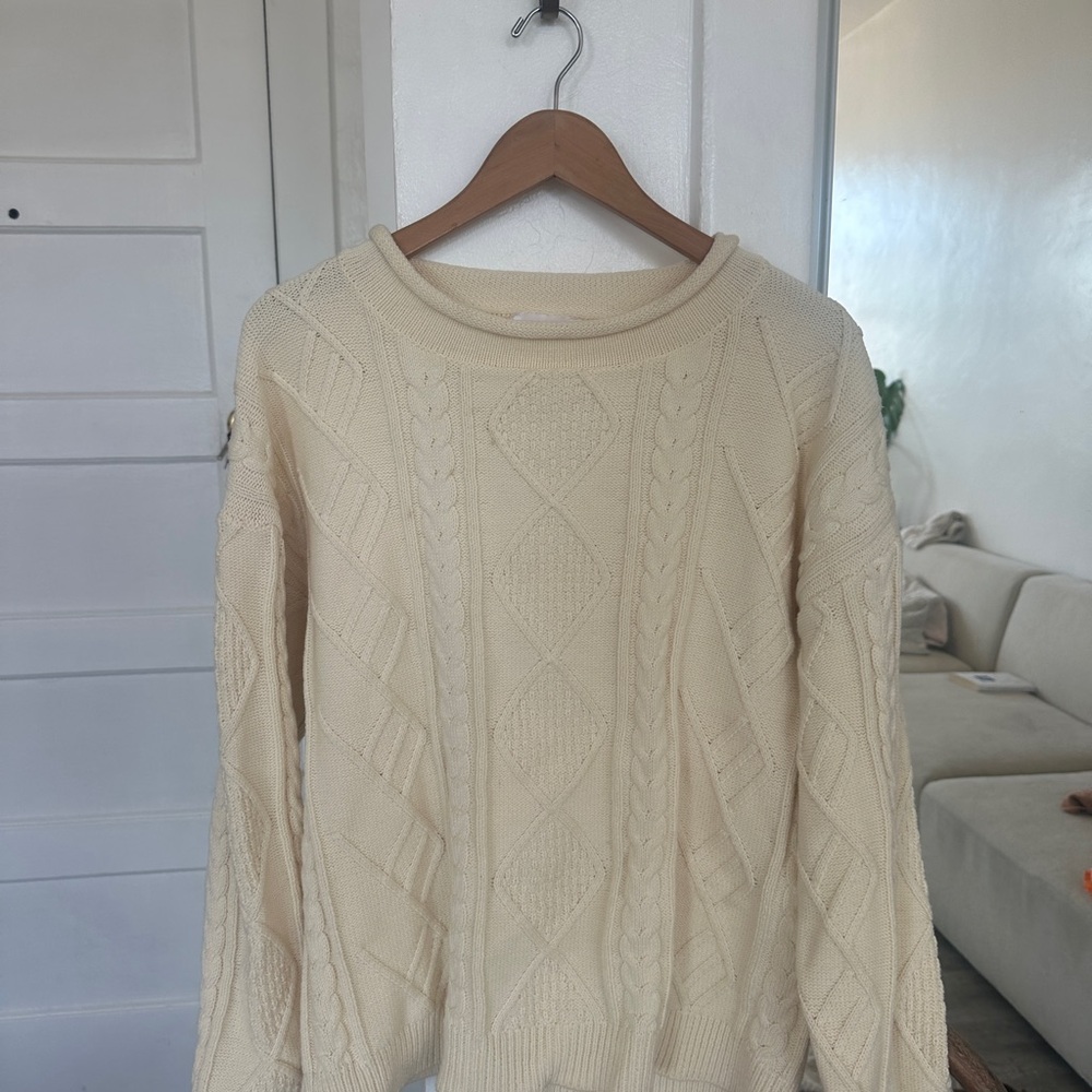 Callahan size Large fisherman sweater